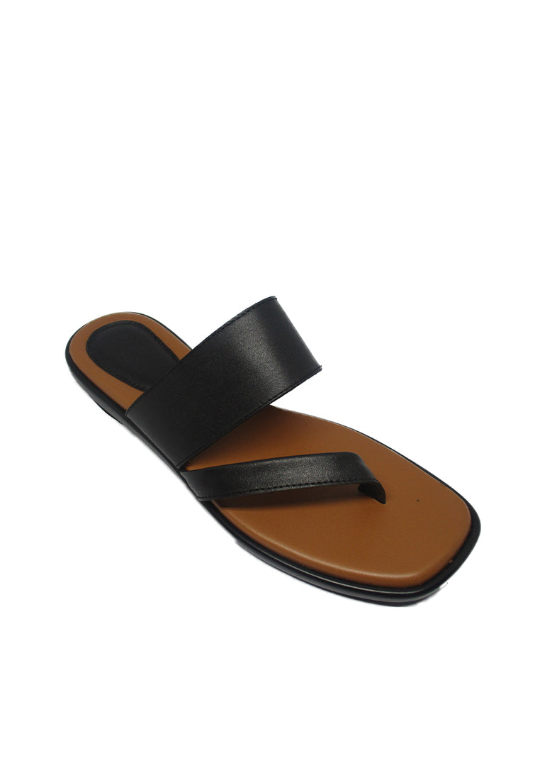 NESTLY WOMAN STRAP SANDALS
