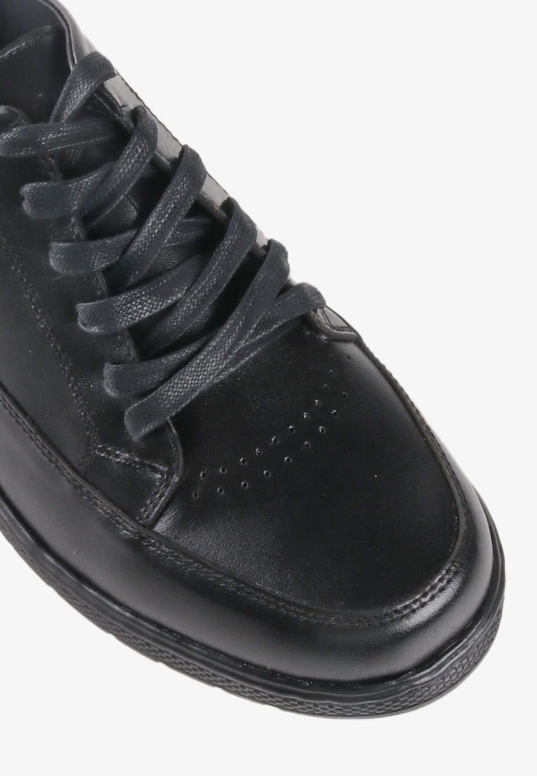 WARREN GENUINE LEATHER BASIC SNEAKERS