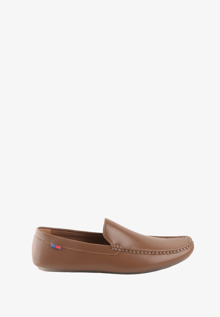 SOFRONIO SLIP ON LOAFERS