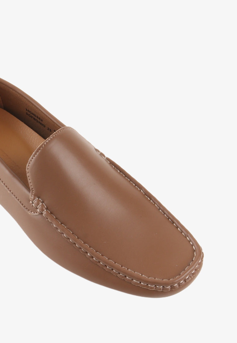 SOFRONIO SLIP ON LOAFERS