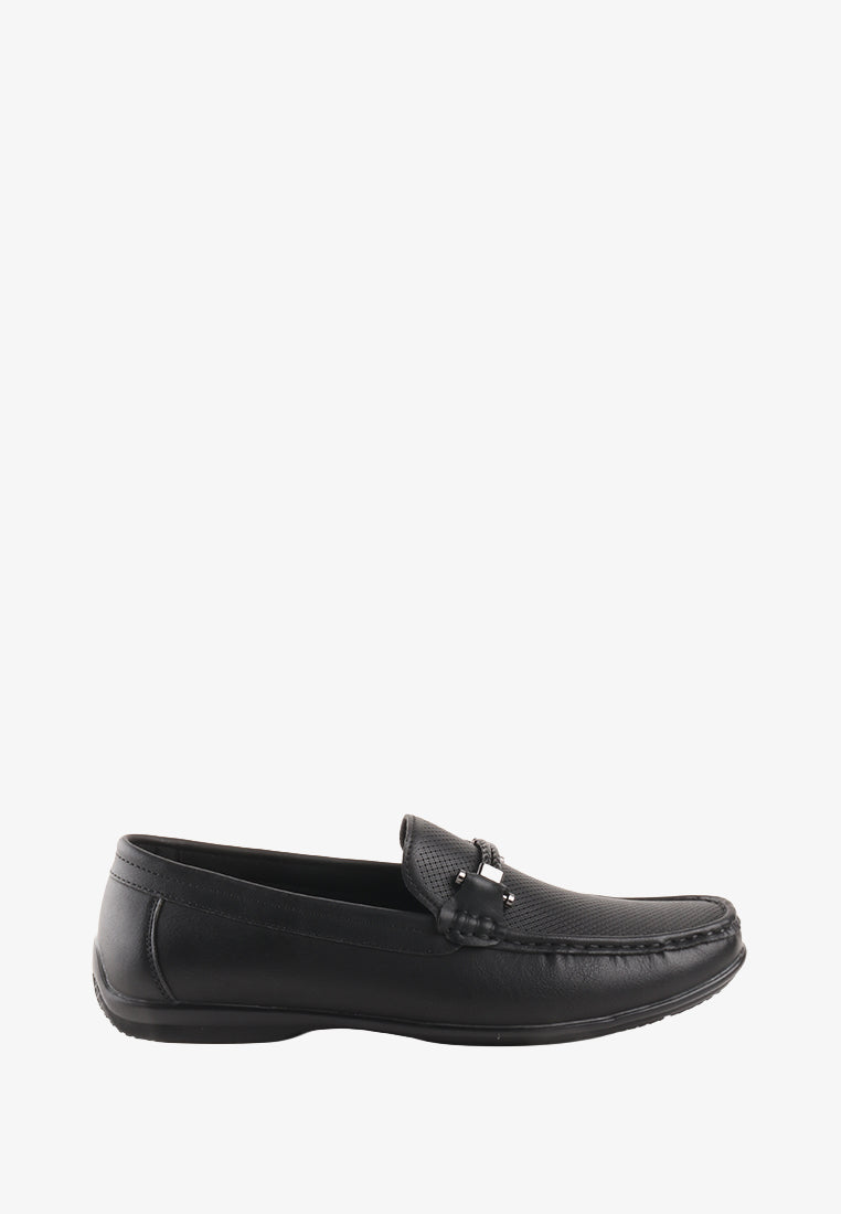 JAMES TEXTURED LOAFERS