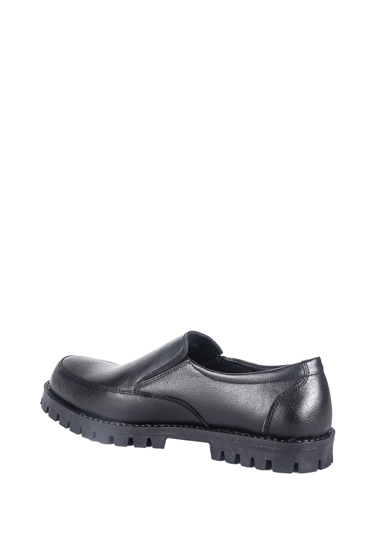 PANCHO SLIP ON BLACK SHOES