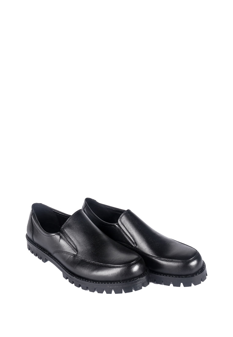 PANCHO SLIP ON BLACK SHOES