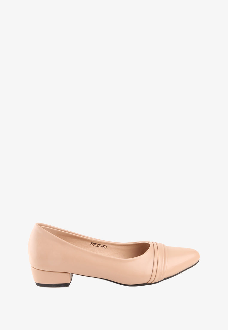 SUE BASIC PUMPS