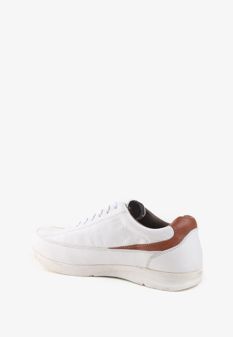 LORNA LOW TOP SNEAKERS