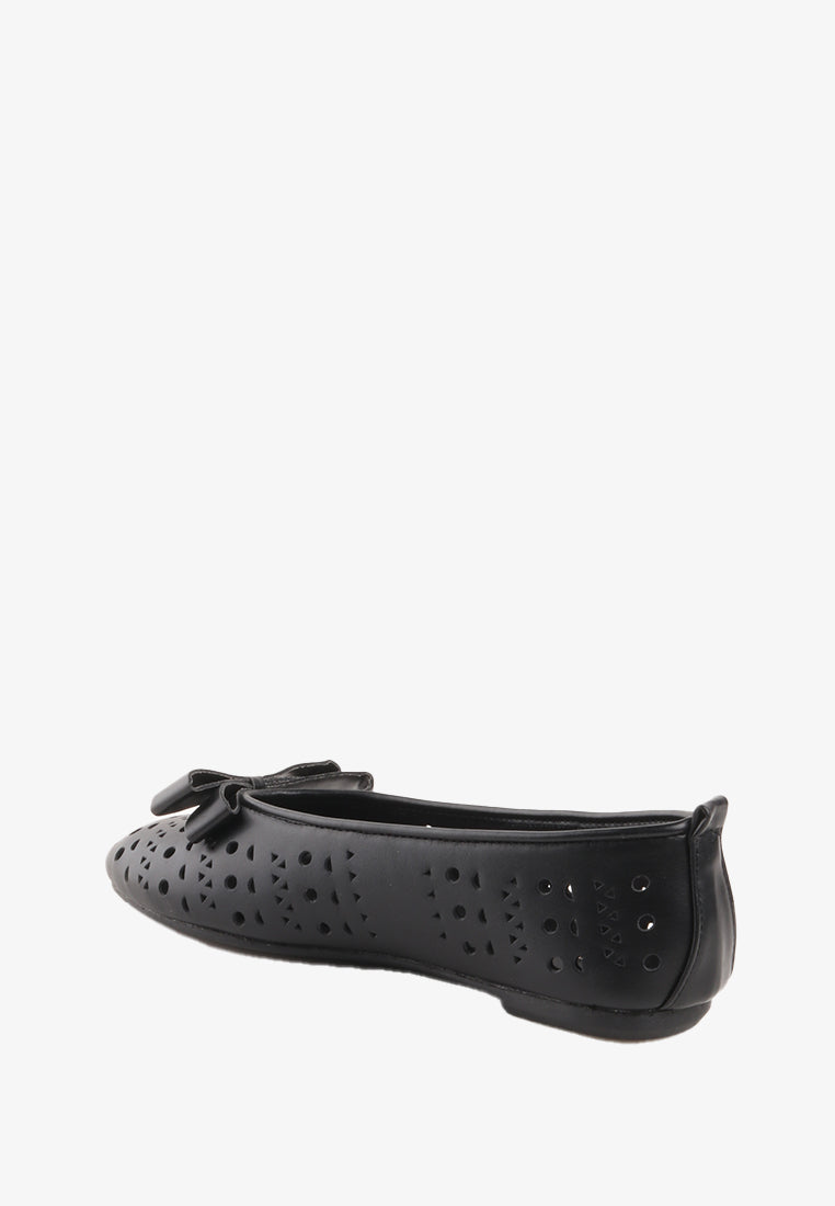 ROSELIA PERFORATED FLATS