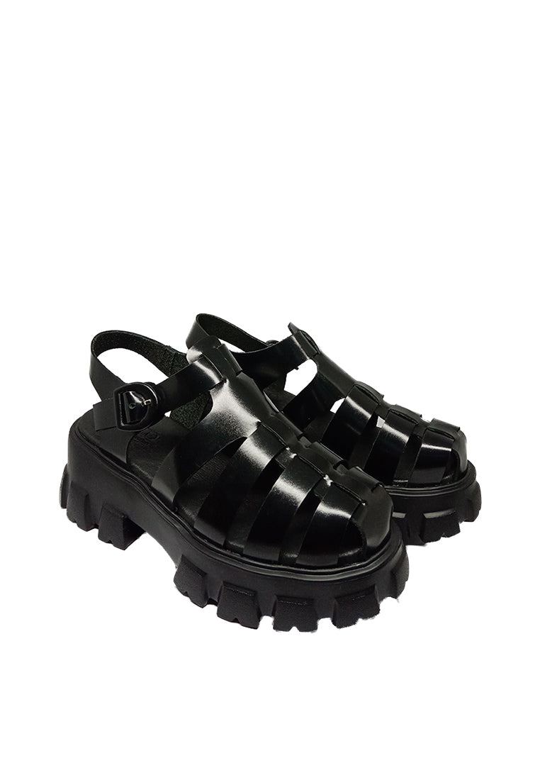 FAME FAUX PATENT CHUNKY STRAPPY SANDALS