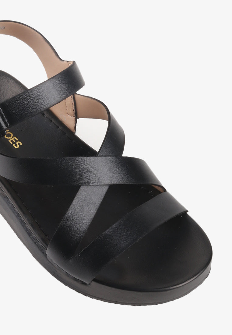 YRIS STRAPPY SANDALS