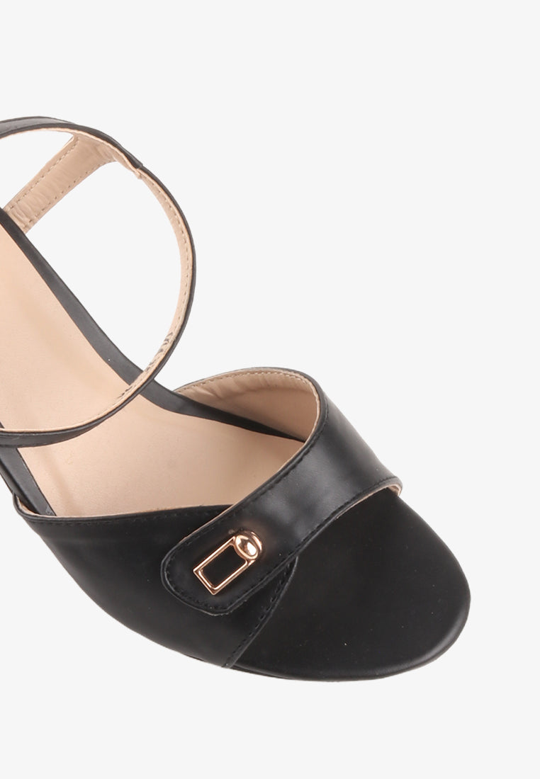 VIA ANKLE STRAP HEELS SANDALS