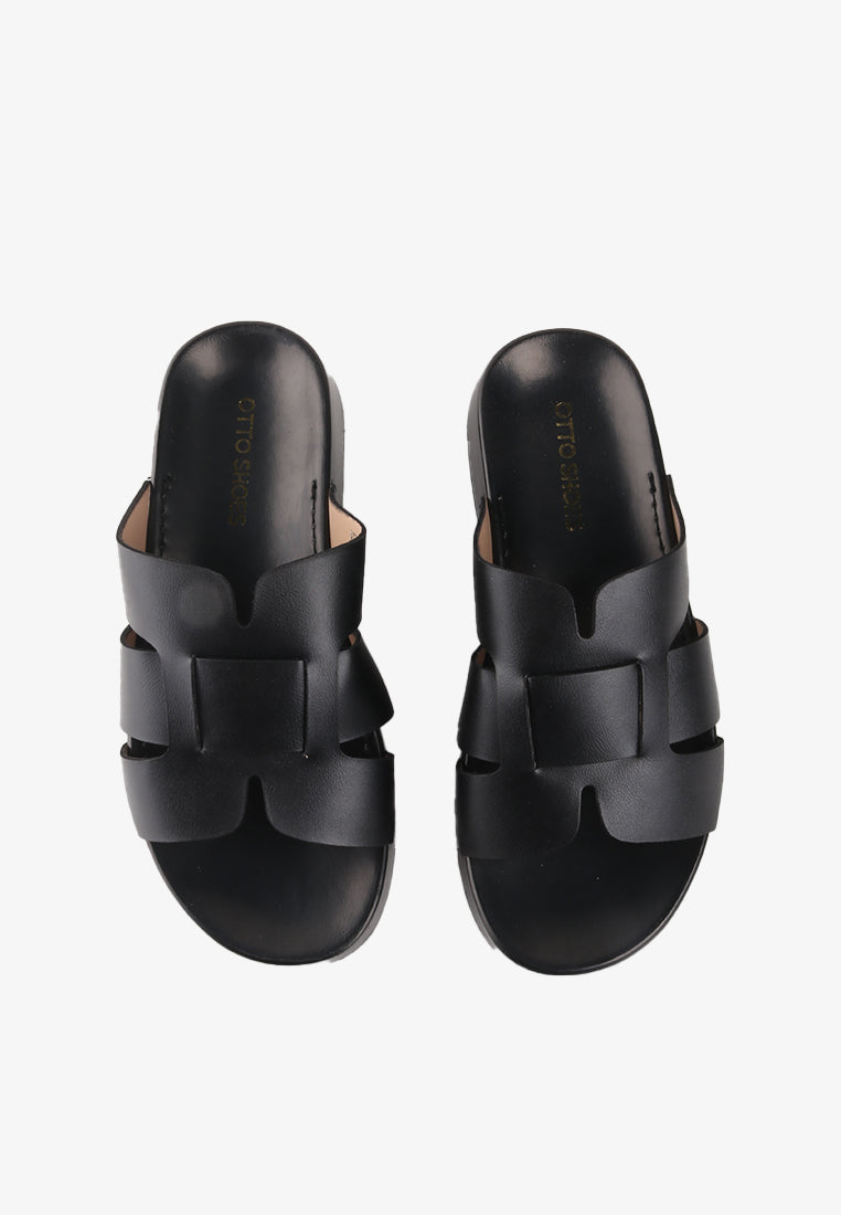 YUKEE SLIDE SANDALS