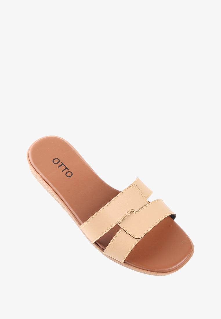 AUDREY FLAT SANDALS