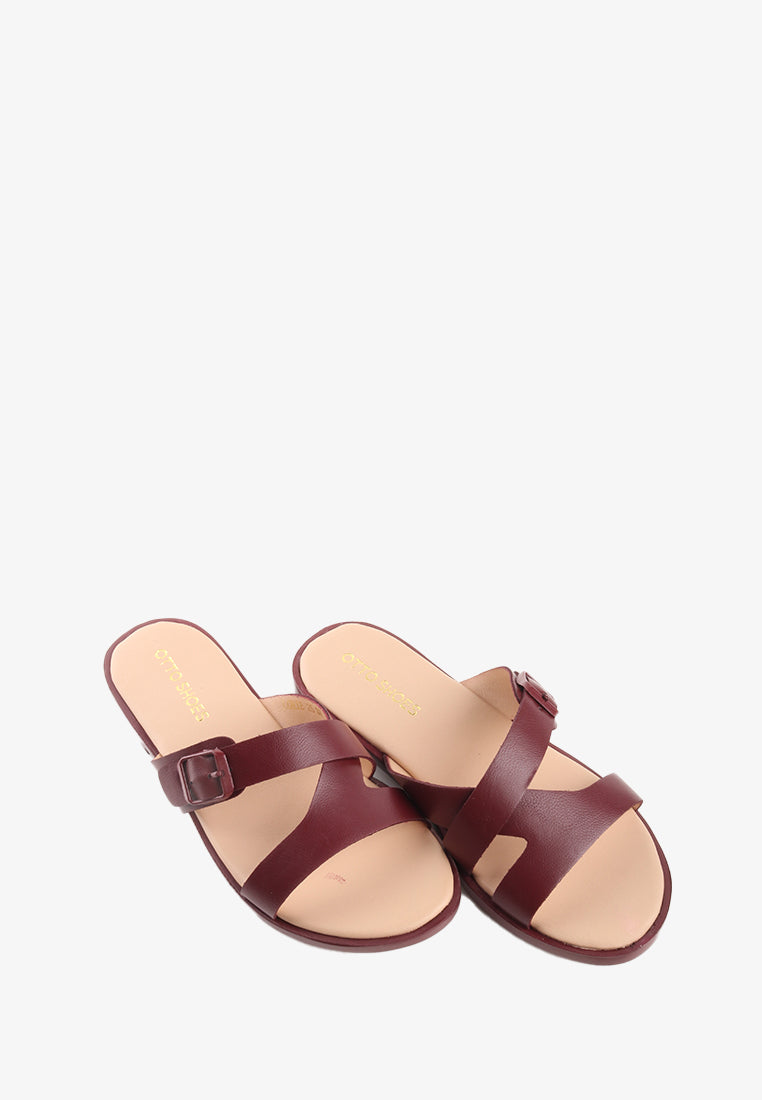LORIE BUCKLE SANDALS