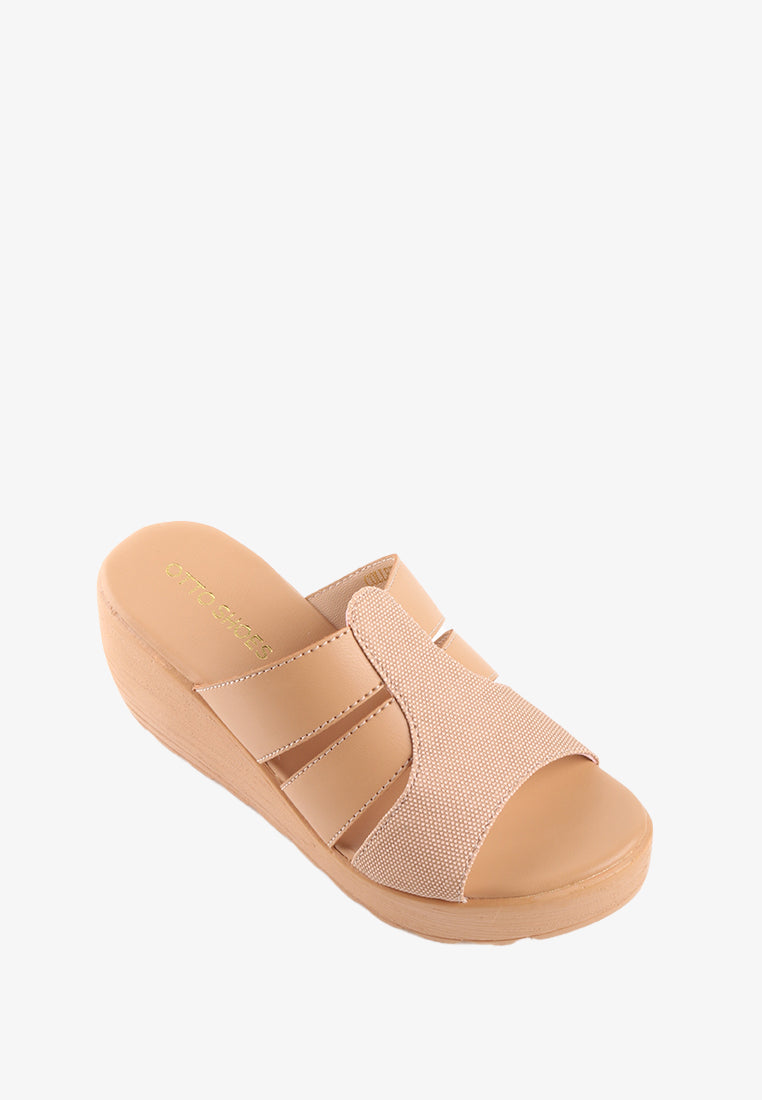 COLLETE MID WEDGE SANDALS