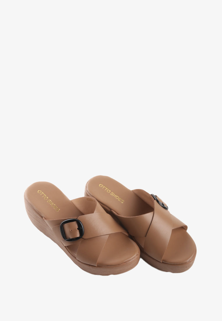 CIARA MID WEDGE CROSS SANDALS