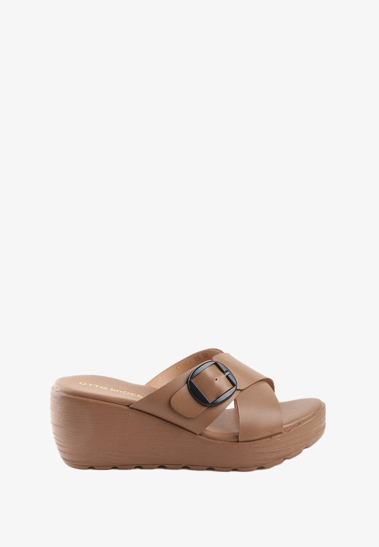 CIARA MID WEDGE CROSS SANDALS