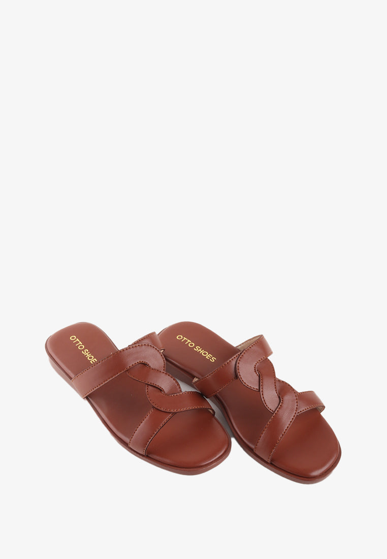 DOROTHY SLIDE SANDALS