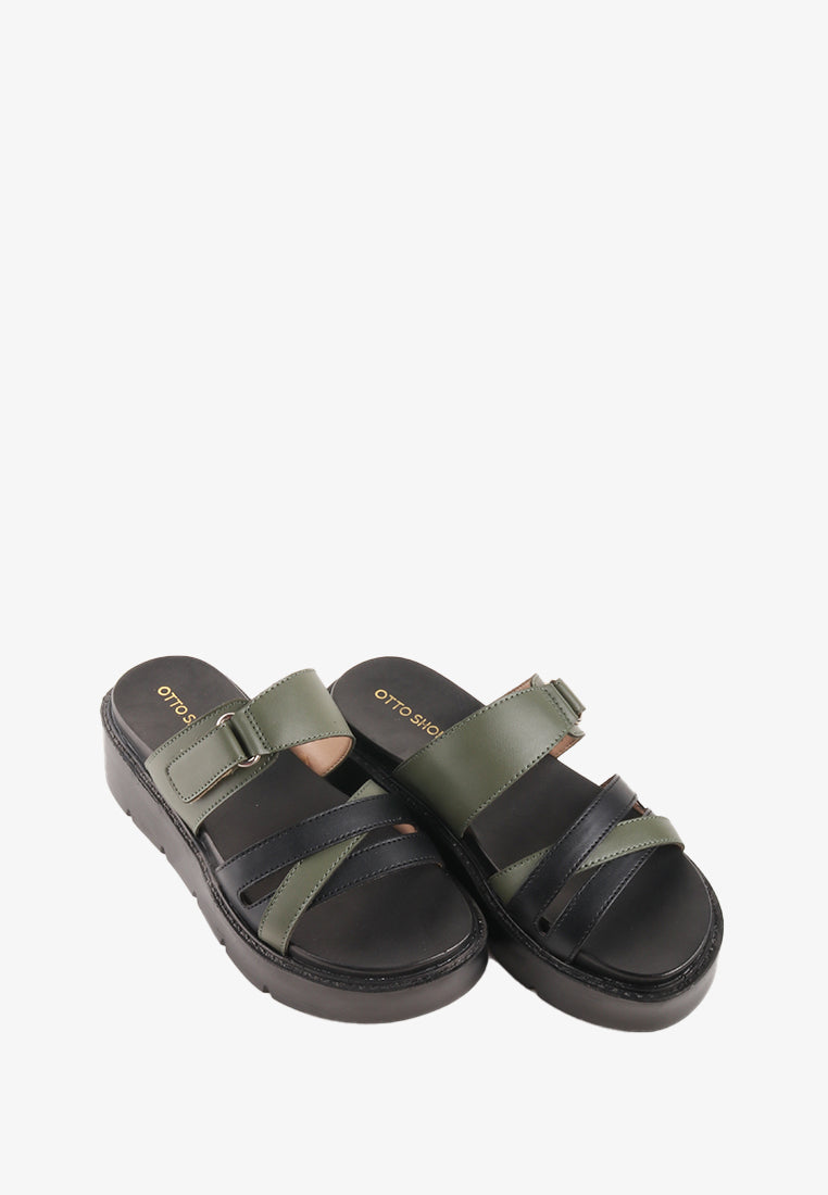 KATERINA CHUNKY SANDALS