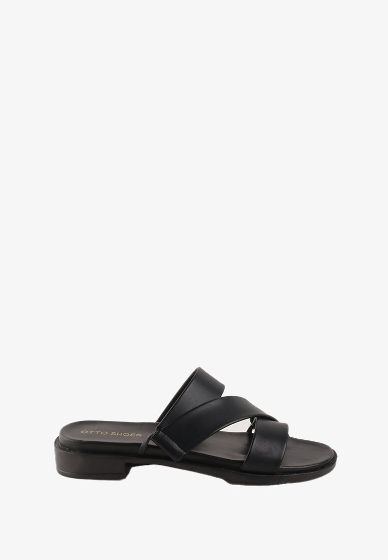 CLARISSE TRI STRAP SANDALS
