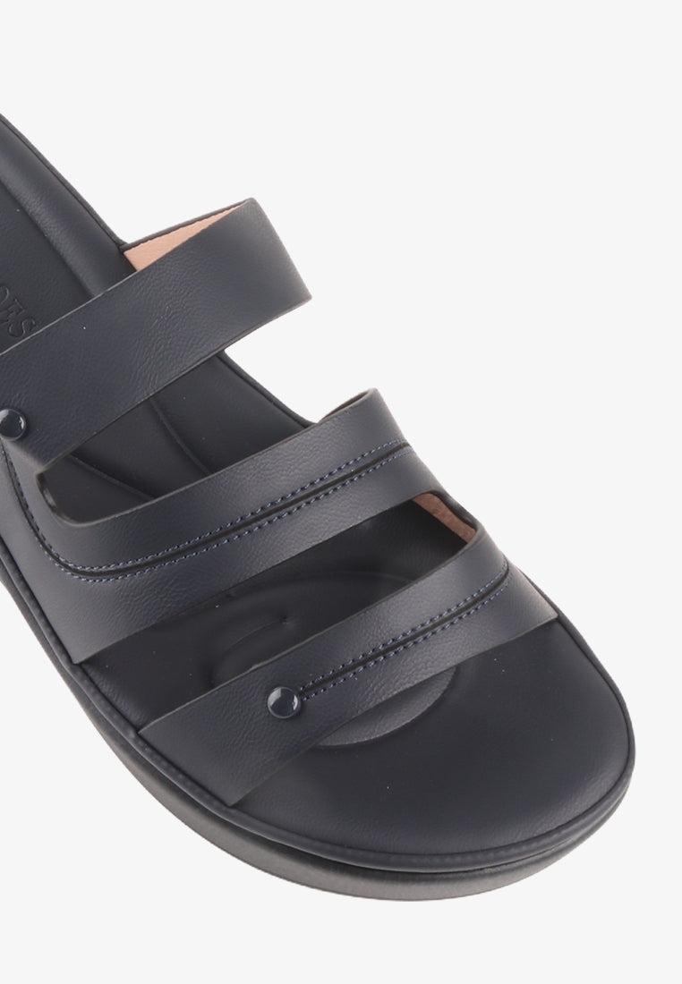LEONNA TRI STRAP SANDALS