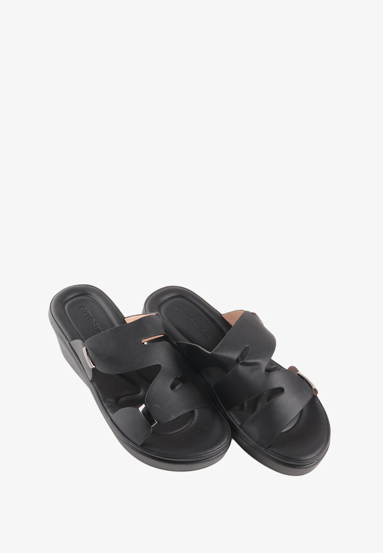 DANA CROSS SLIDE SANDALS