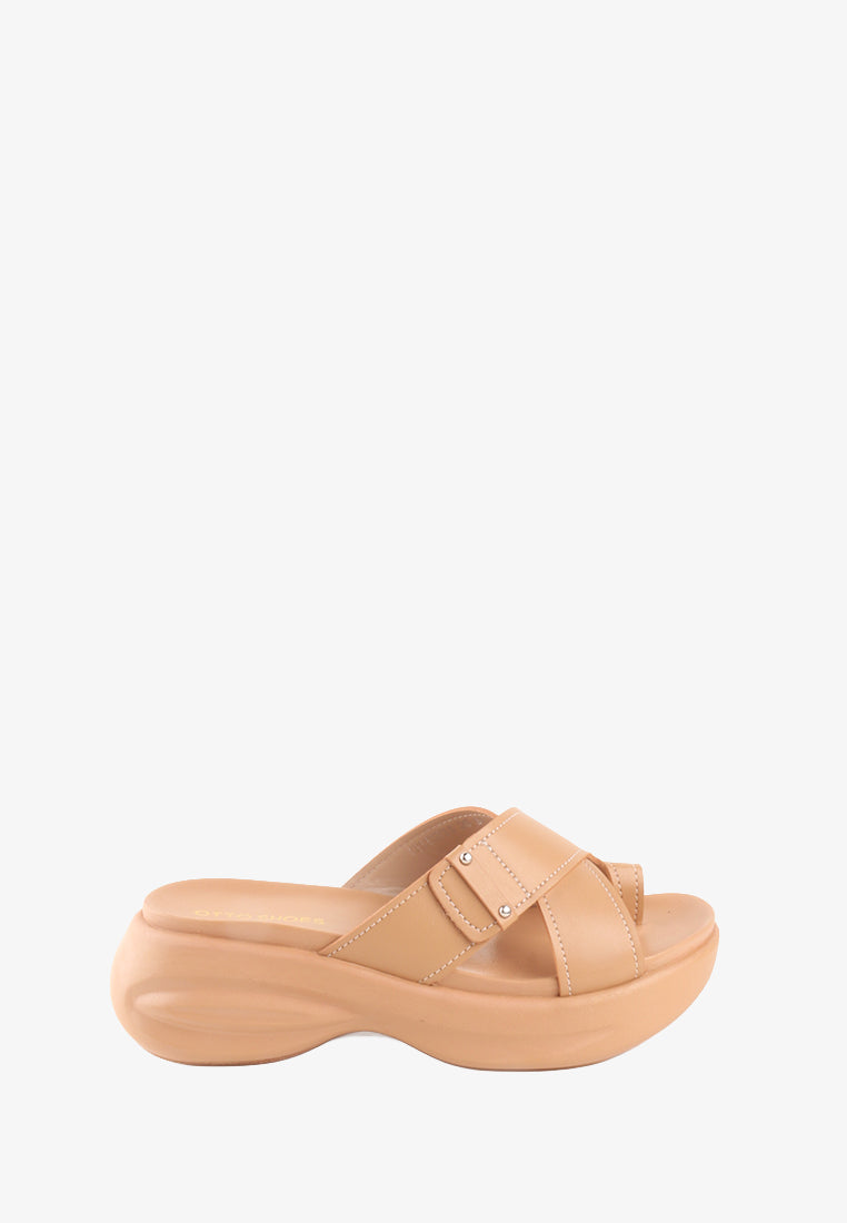 CELESTIA CROSS STRAP TOE RING SANDALS
