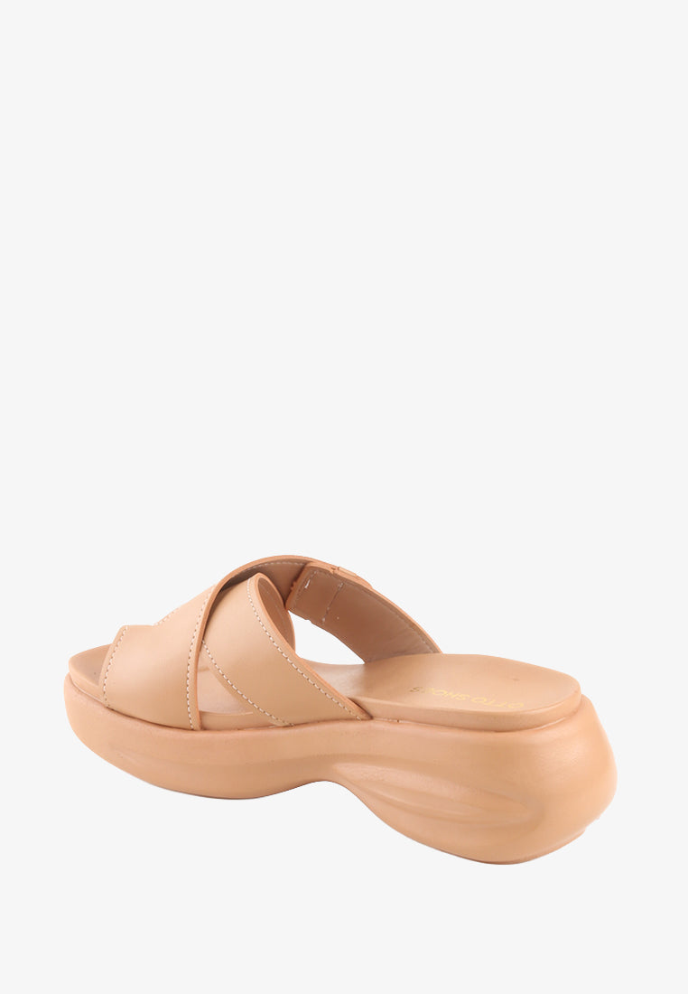 CELESTIA CROSS STRAP TOE RING SANDALS
