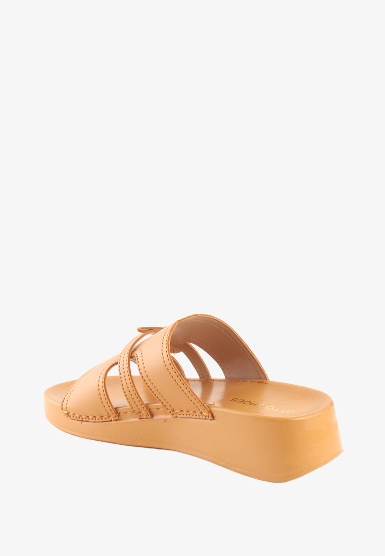 KIM WIDE STRAP SANDALS