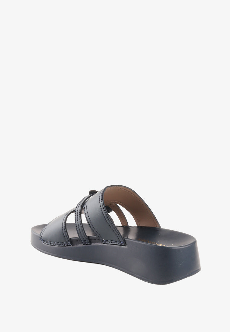 KIM WIDE STRAP SANDALS