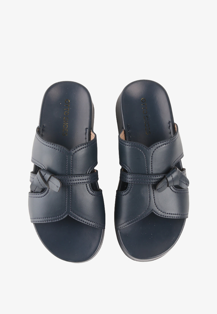 KIM WIDE STRAP SANDALS