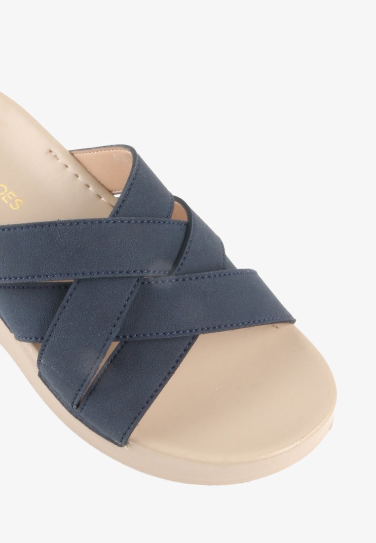 ALLIYAH CRISS CROSS SANDALS