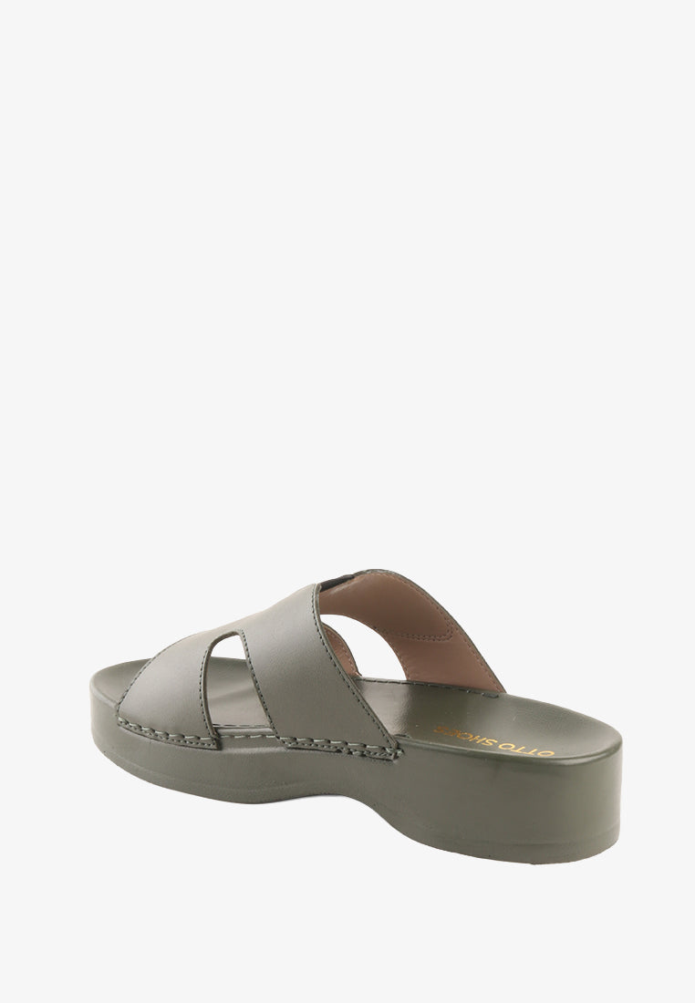 AZRA WIDE STRAP SANDALS