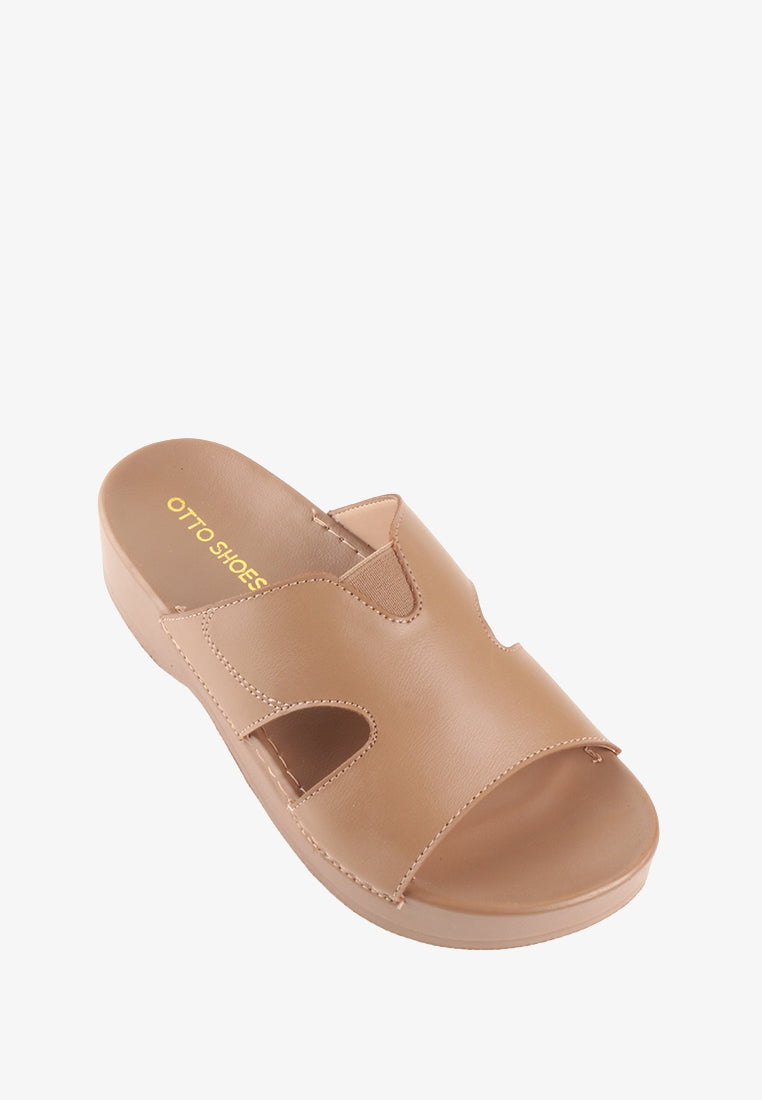 AZRA WIDE STRAP SANDALS