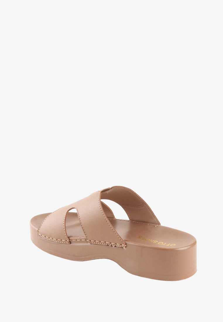 AZRA WIDE STRAP SANDALS