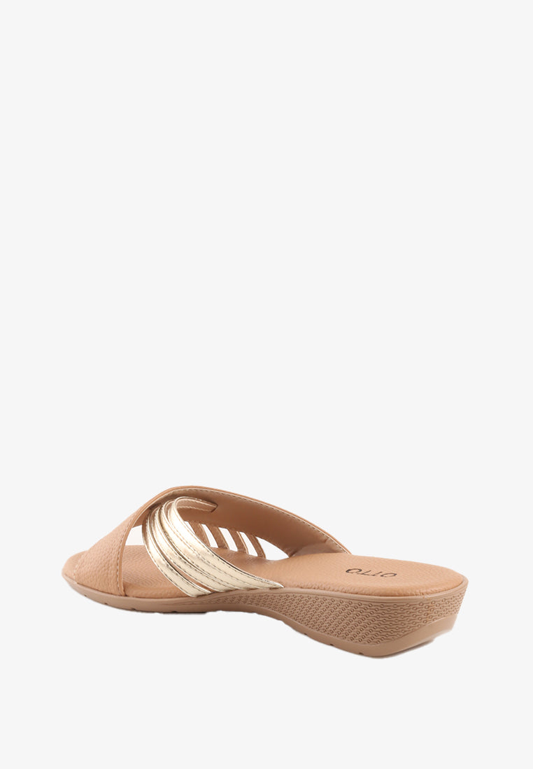 THALLI CROSS STRAP METALLIC SANDALS