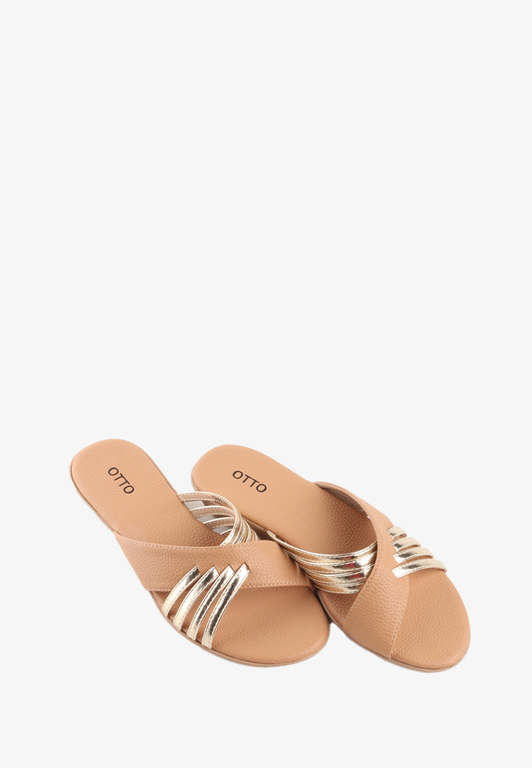 THALLI CROSS STRAP METALLIC SANDALS