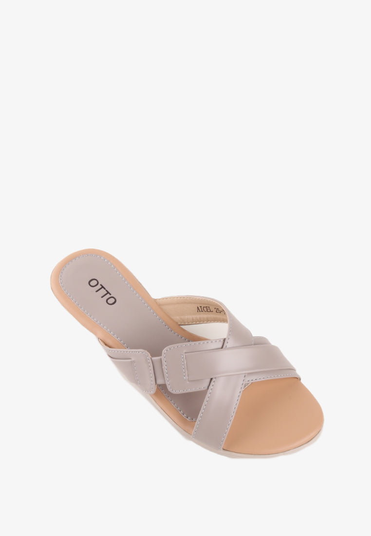 AICEL CROSS STRAP SANDALS