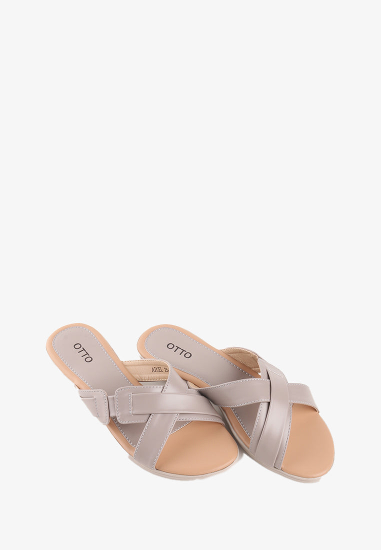 AICEL CROSS STRAP SANDALS