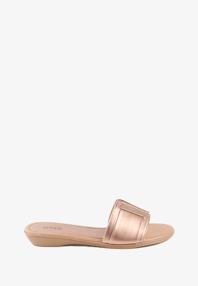 STARLA FLAT SANDALS