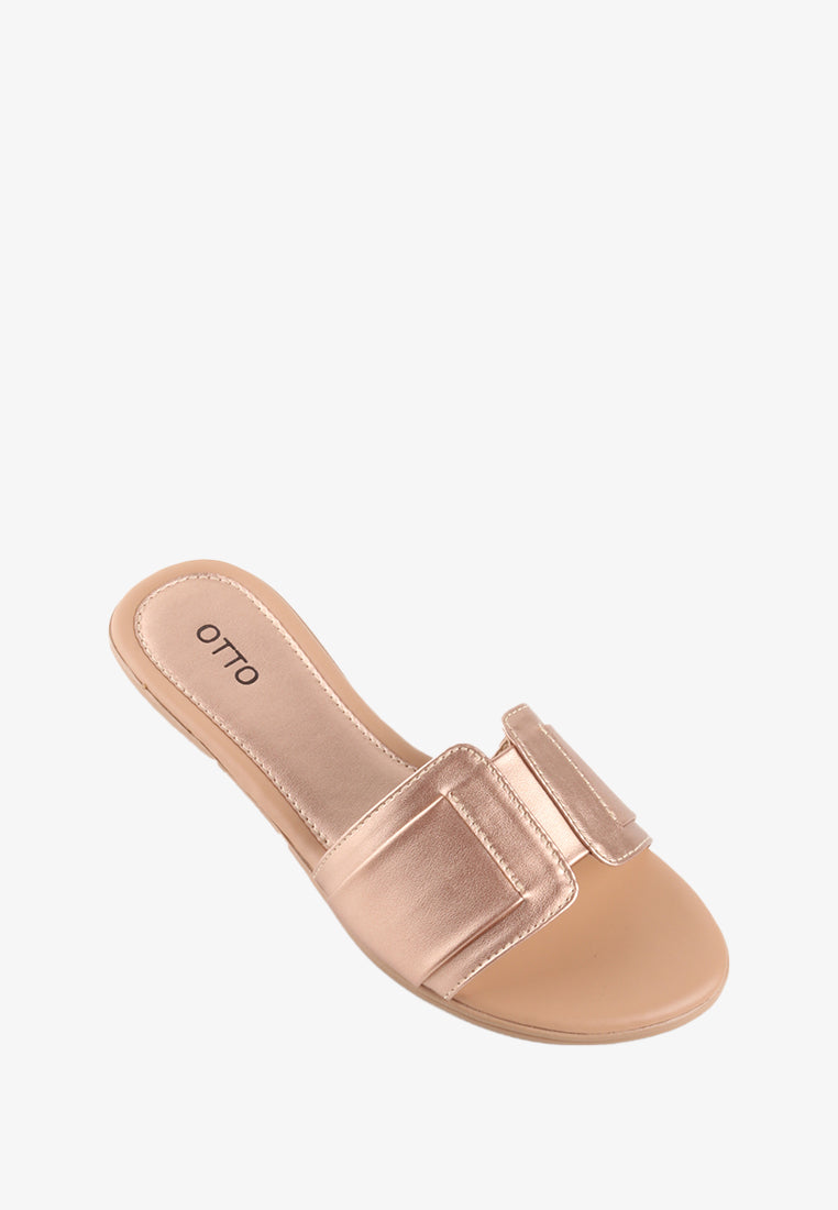 STARLA FLAT SANDALS