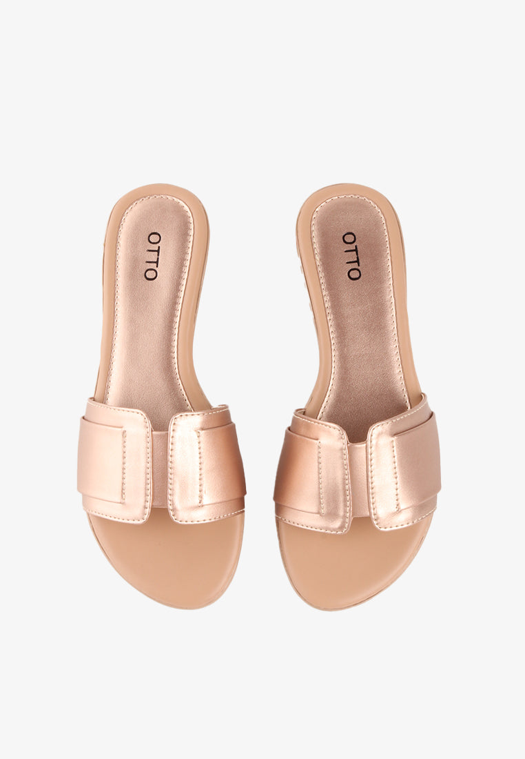STARLA FLAT SANDALS