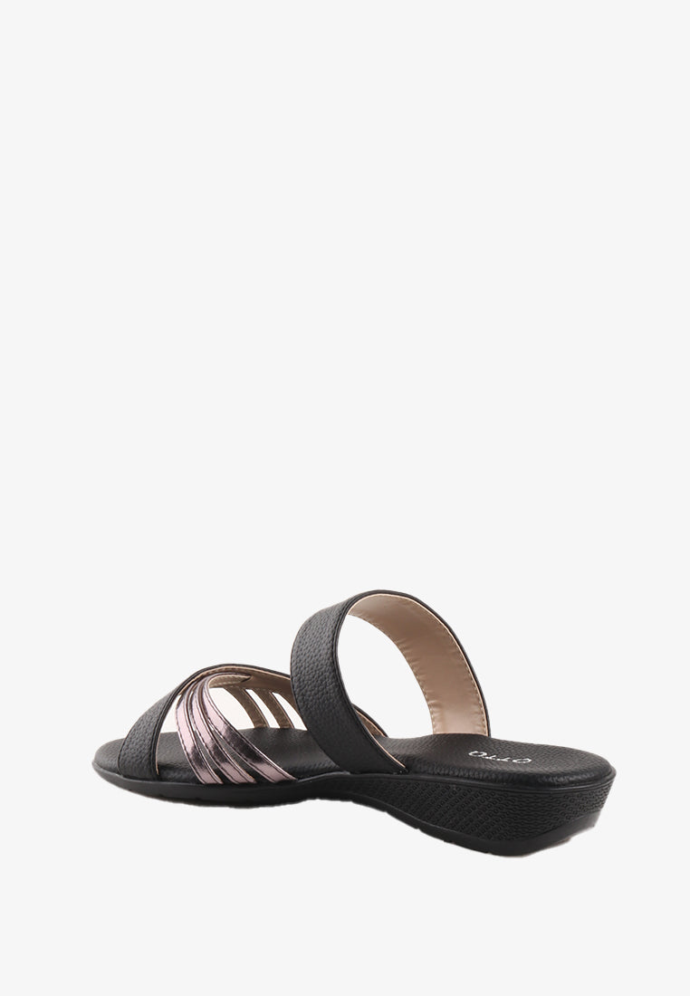 STEFANI CROSS STRAP METALLIC SANDALS