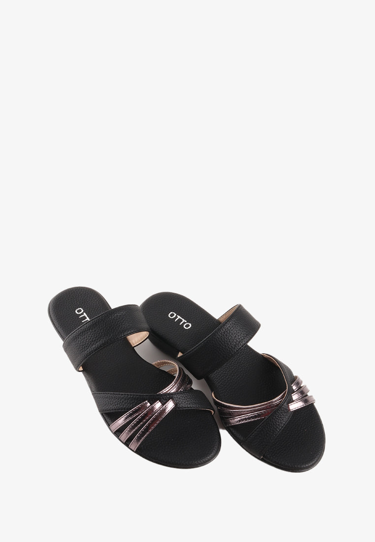 STEFANI CROSS STRAP METALLIC SANDALS
