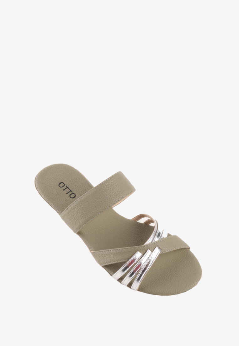 STEFANI CROSS STRAP METALLIC SANDALS