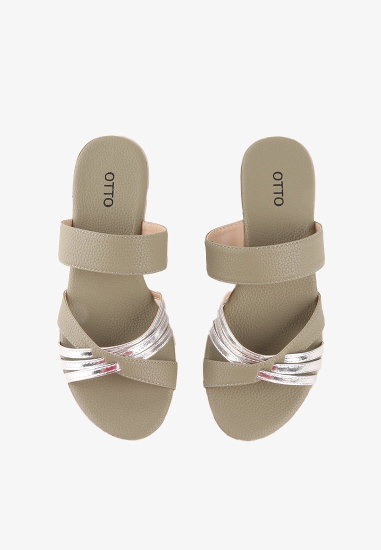 STEFANI CROSS STRAP METALLIC SANDALS