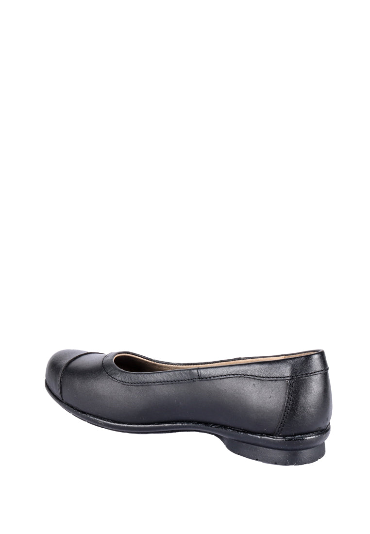 KLIO SLIP ON BLACK SHOES