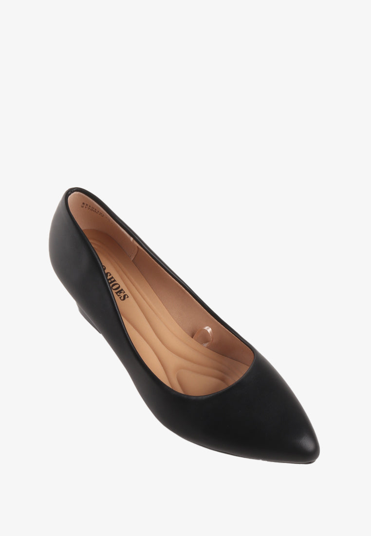 KRISTINA WEDGE PUMPS