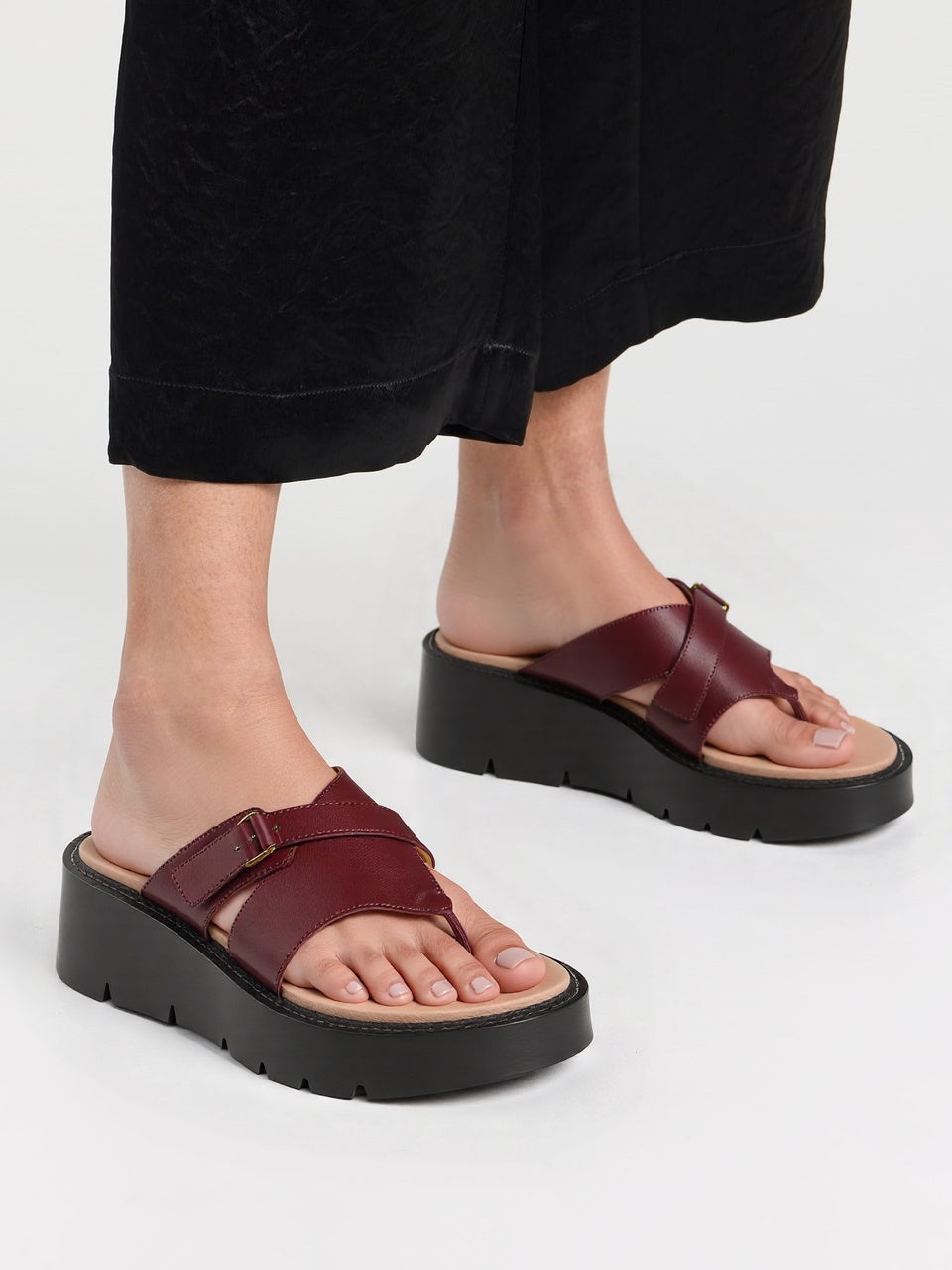 SHIRLEY SLIDE SANDALS