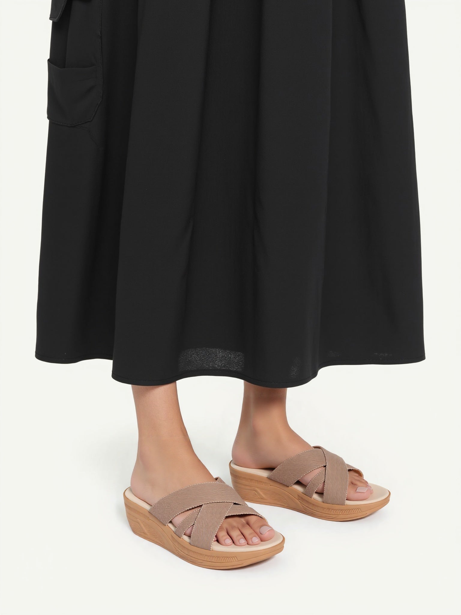 ALEAH CROSS STRAP SANDALS