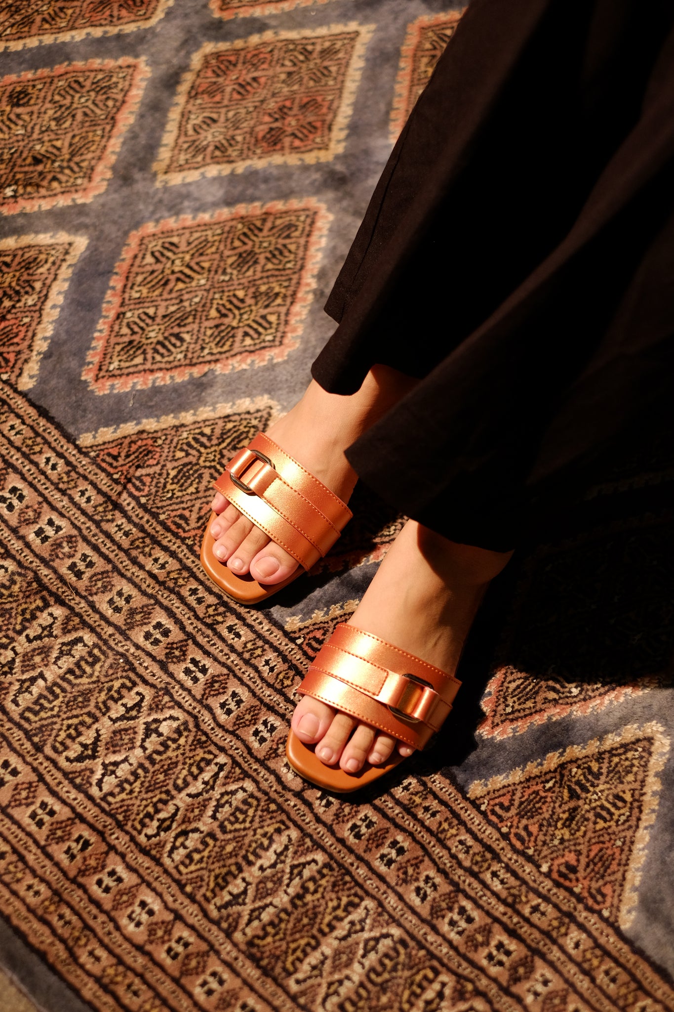 WILLAMINA METALLIC SANDALS