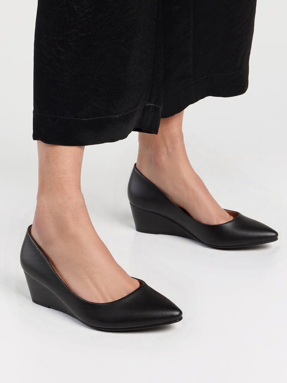 KRISTINA WEDGE PUMPS